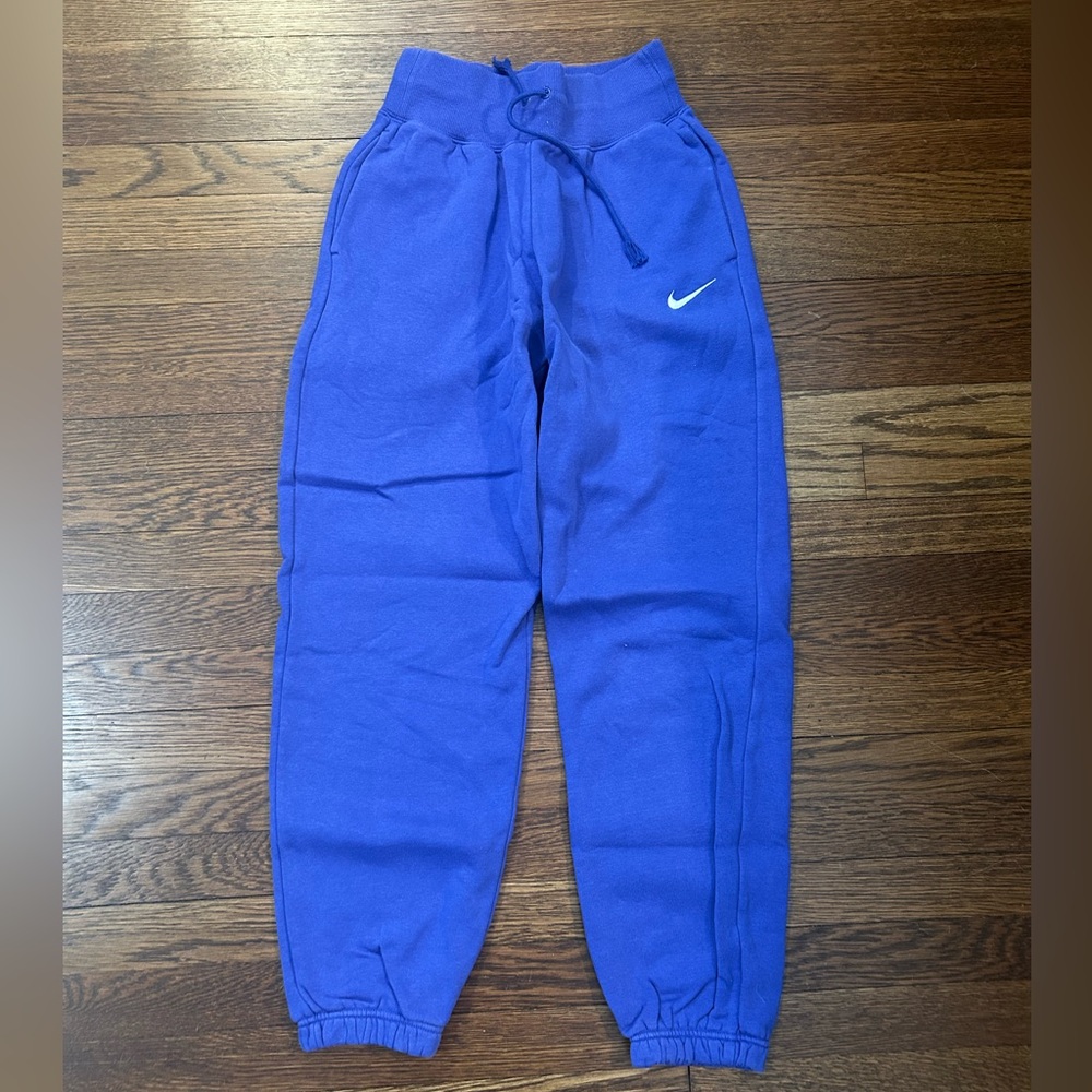 Nike  Blue/purple Jogger Pants
Size XS